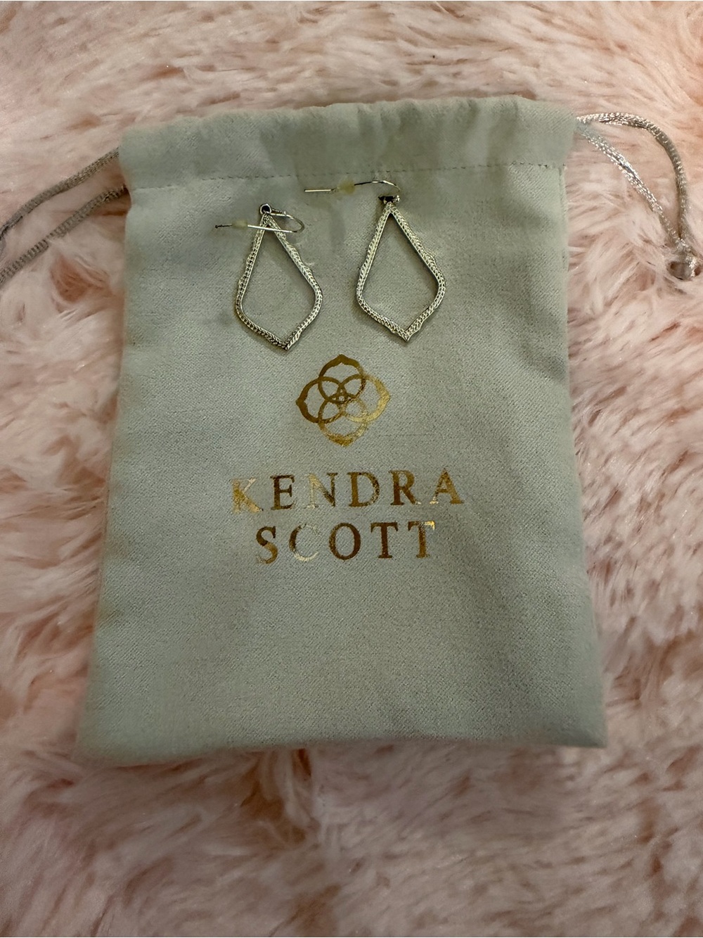 ⭐️Kendra Scott Silver Teardrop Dangle Earrings